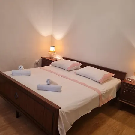 Zora Appartement Supetar
