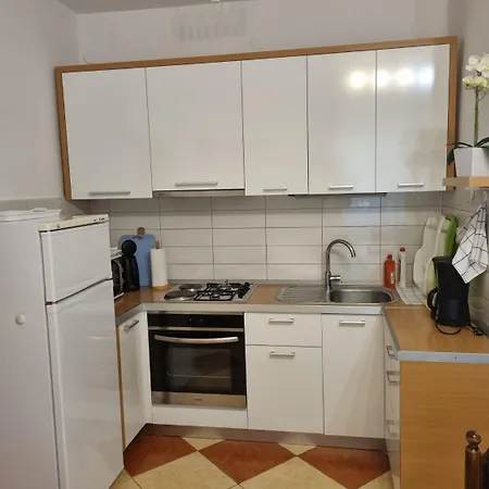 Zora Apartment *