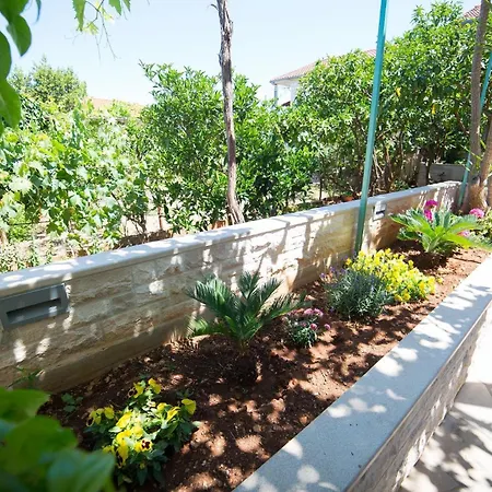 Appartement Zora Supetar